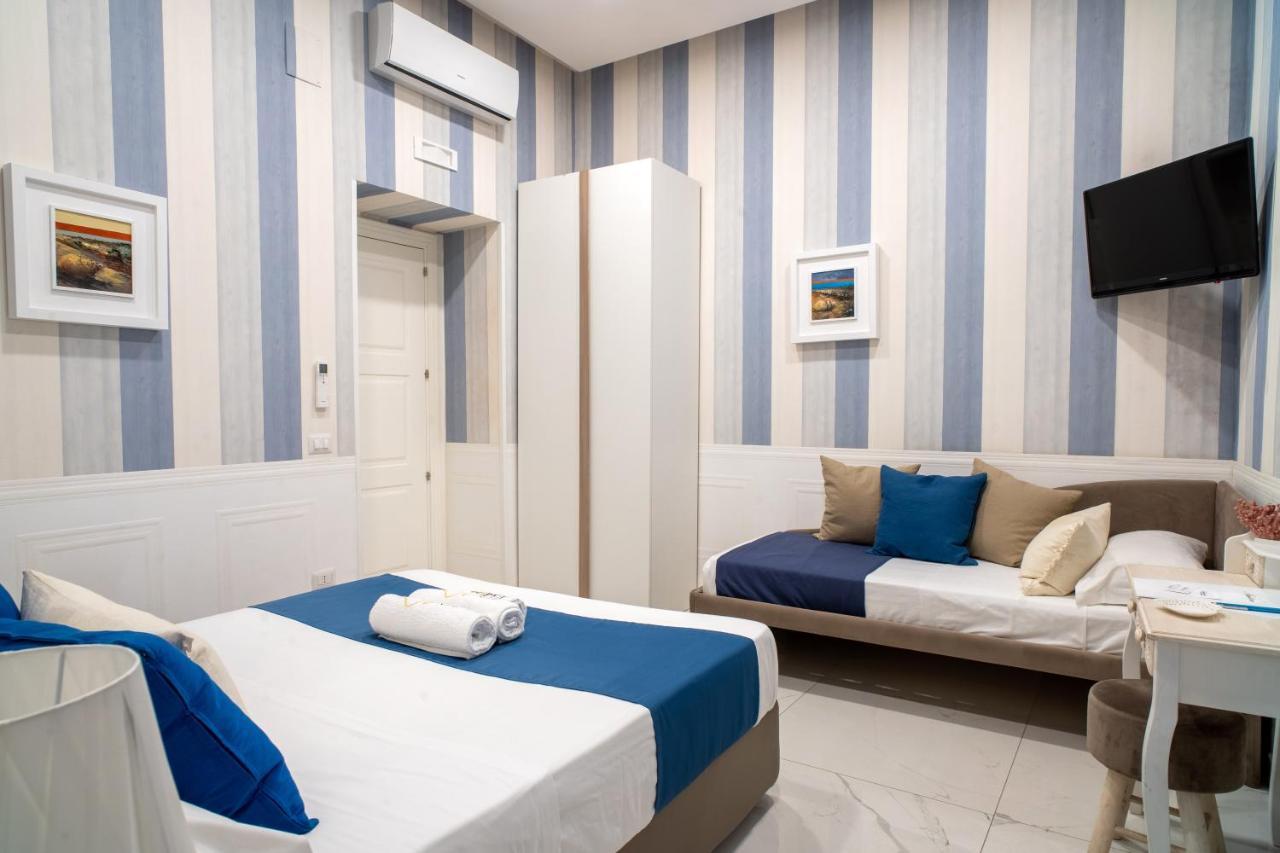 Comfort Triple Room