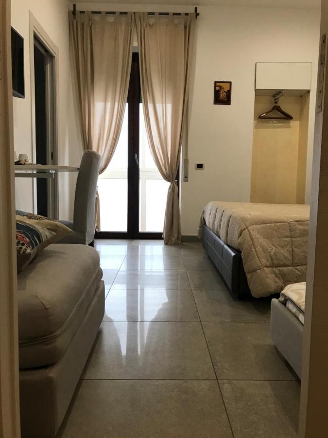 Quadruple Room with Private Bathroom,758329666:JPEG