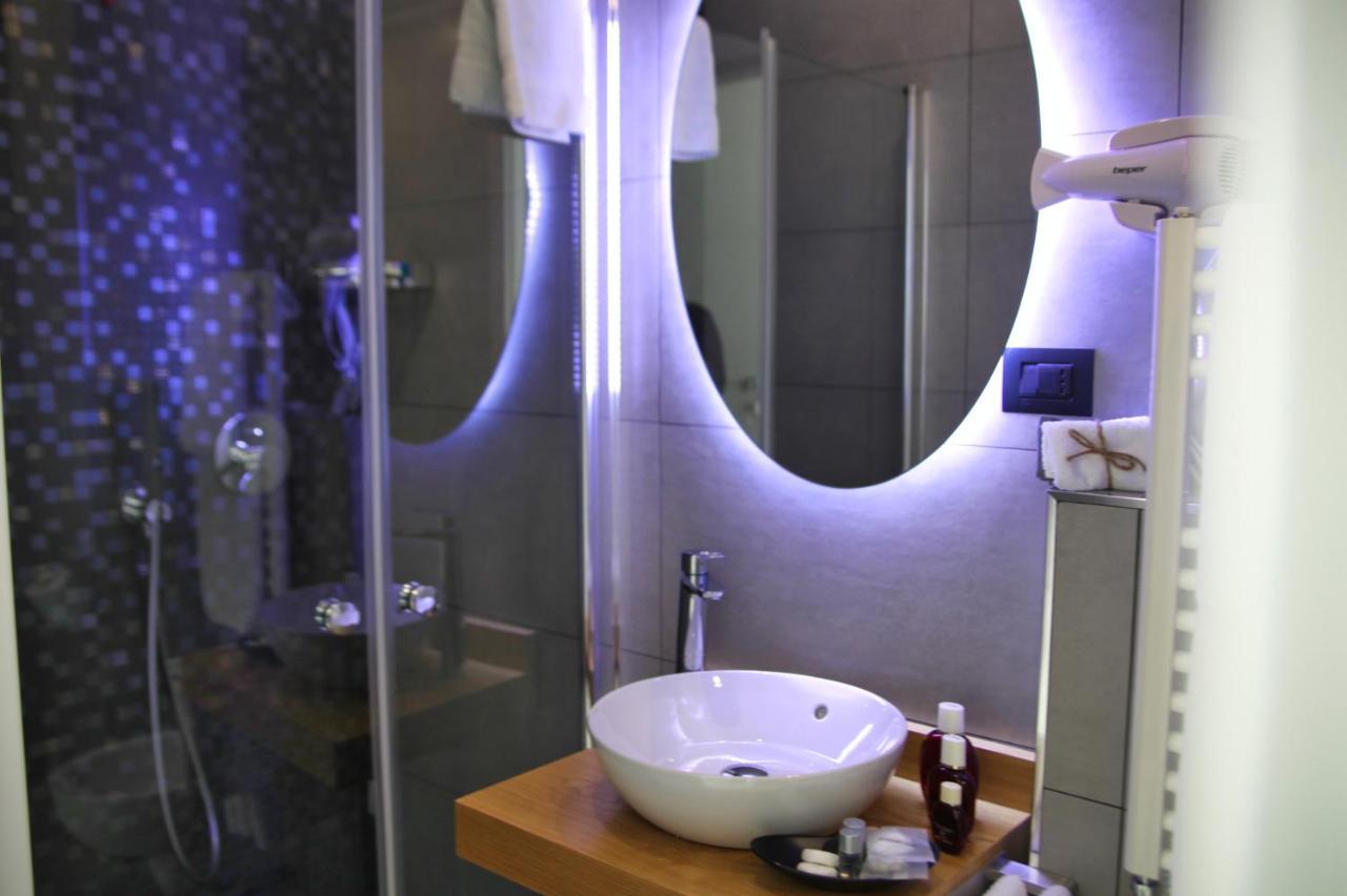 Double Room Private Bathroom,1224668210:JPEG