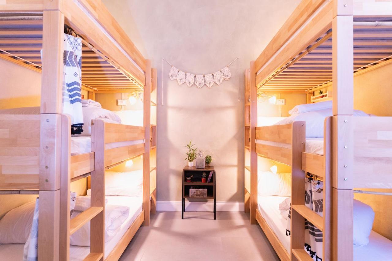 Bed 10-Bed Mixed Dormitory Room