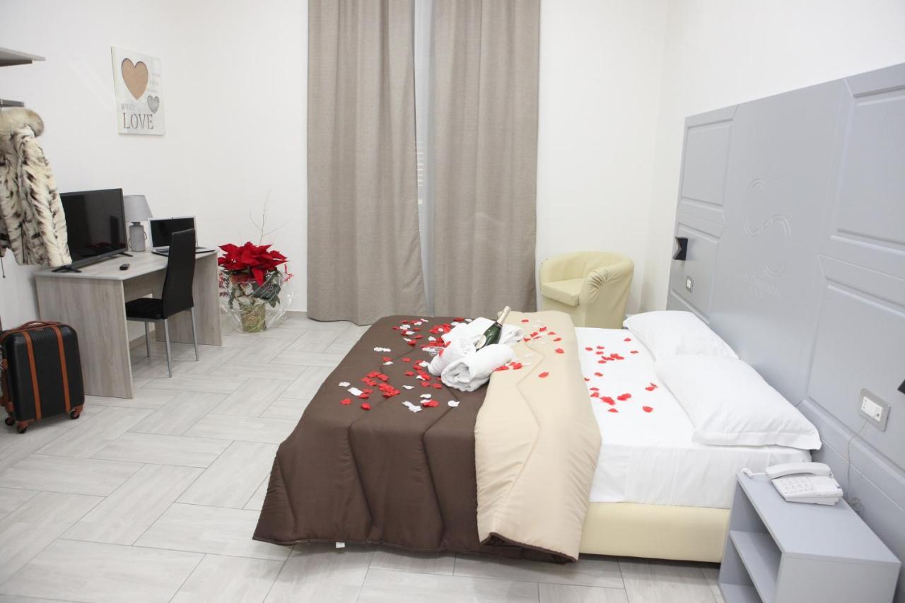 Standard Double Room,1480447184:JPEG
