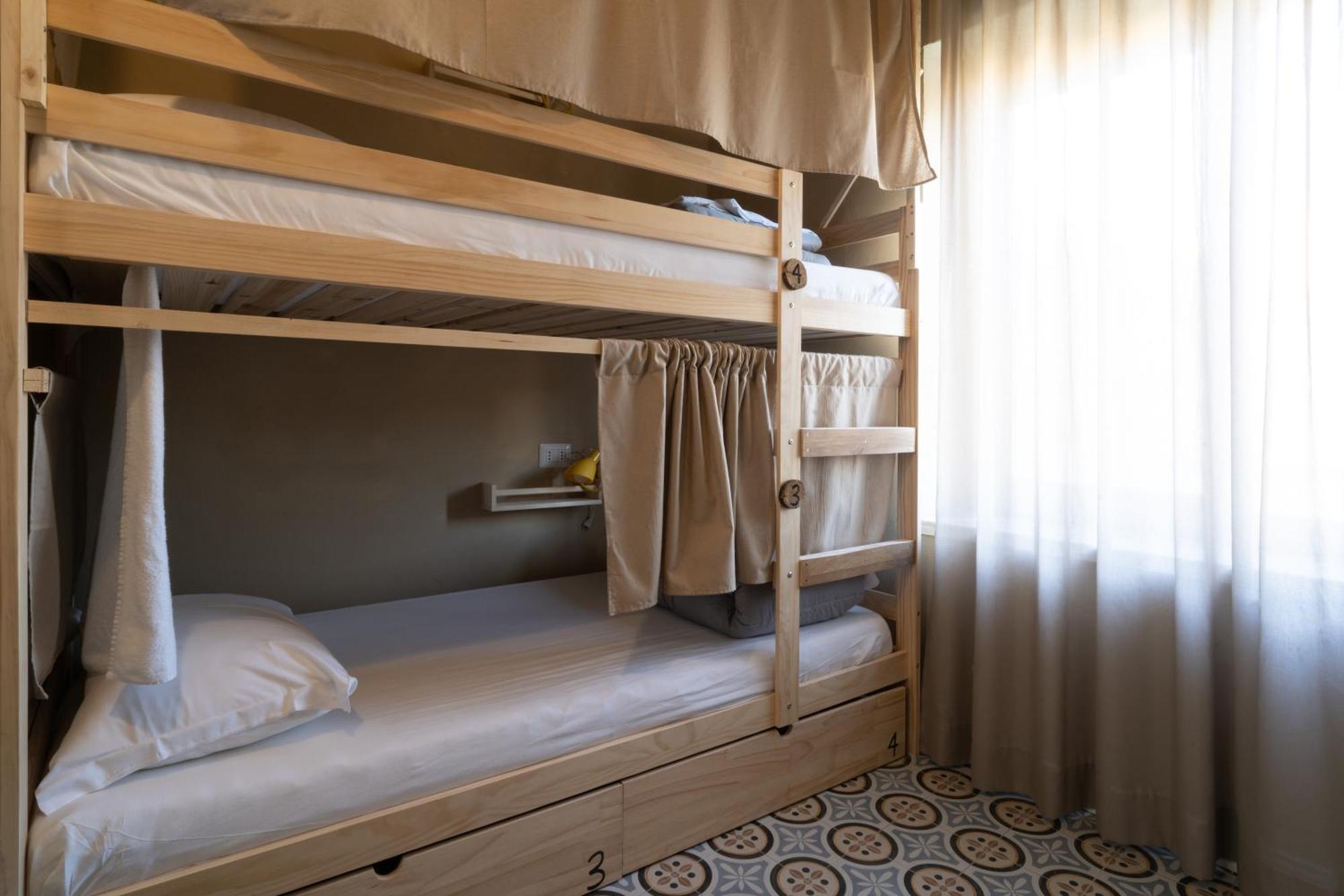 Bed 4-Bed Female Dormitory Room