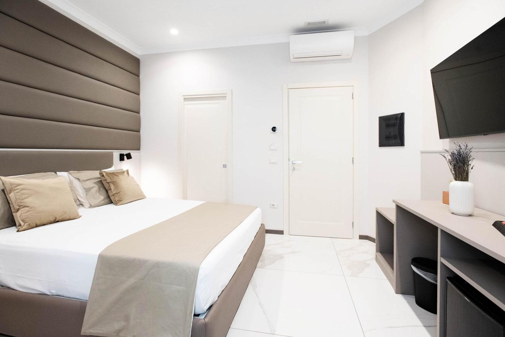 Double Room Spa Bath