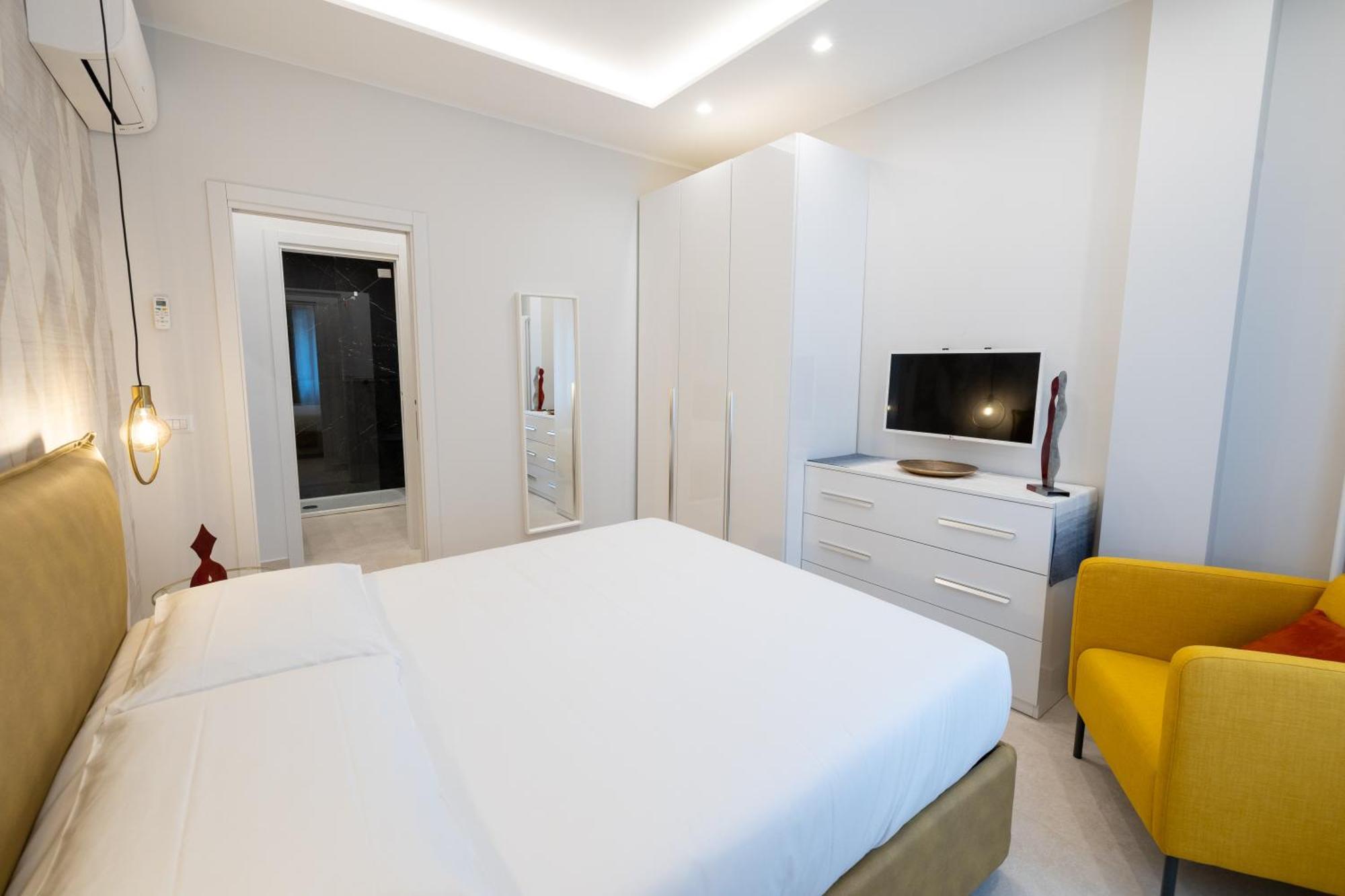 One-Bedroom Apartment,1581191757:JPEG