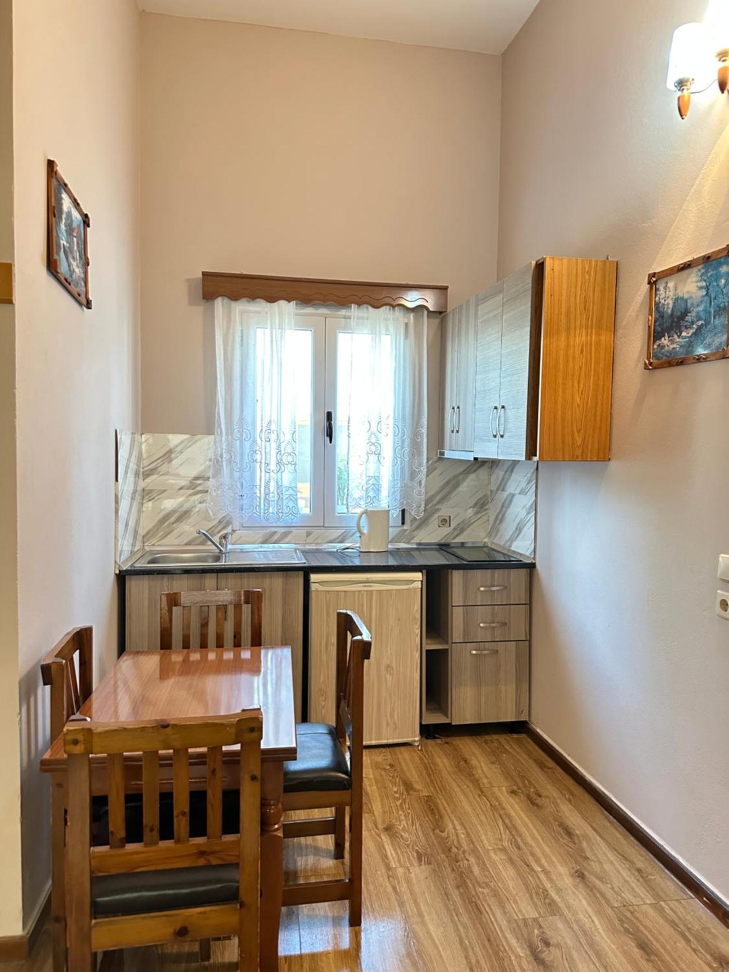 Double Room Private Bathroom
