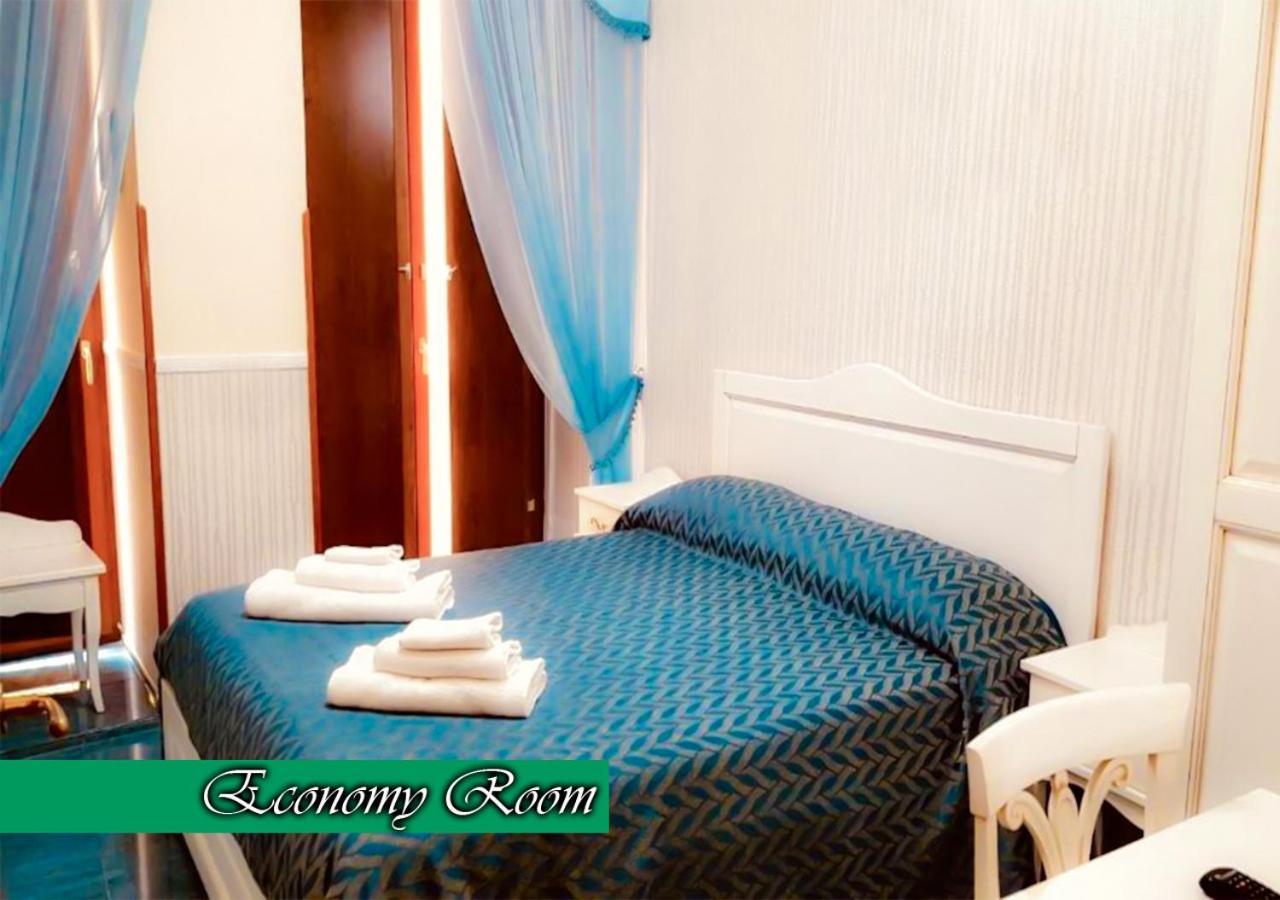 Economy Double Room Private External Bathroom,1602339587:JPEG