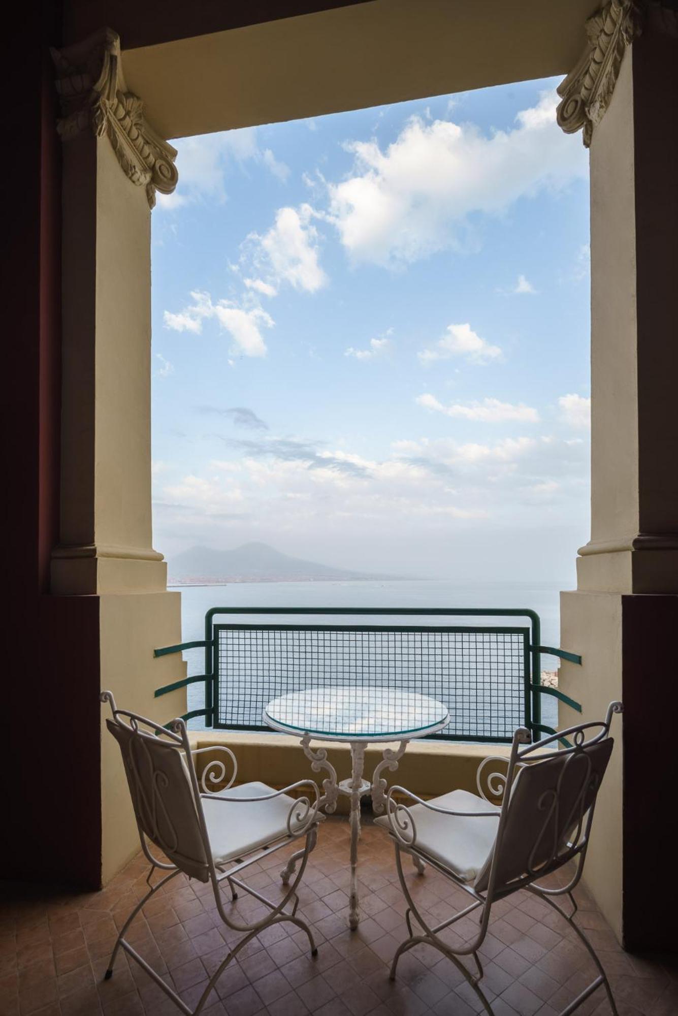 Camera Familiare con Vista Mare