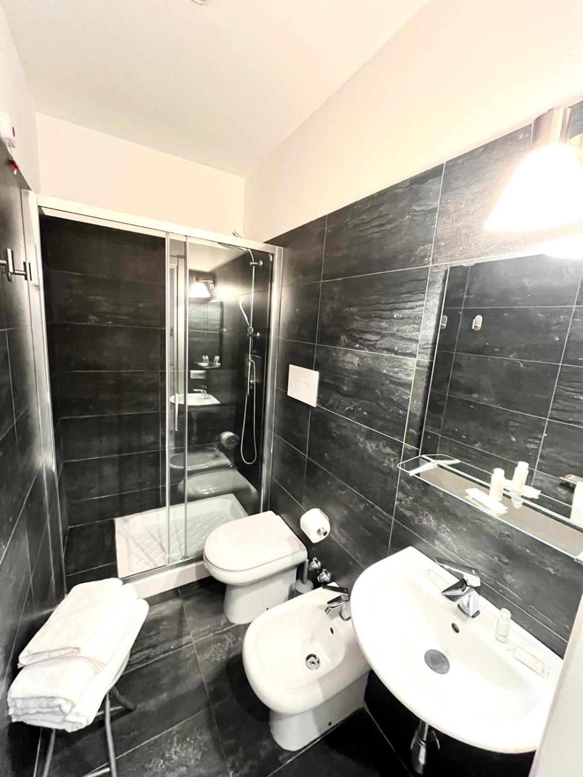 Deluxe Double Room with Balcony,1695350855:JPEG
