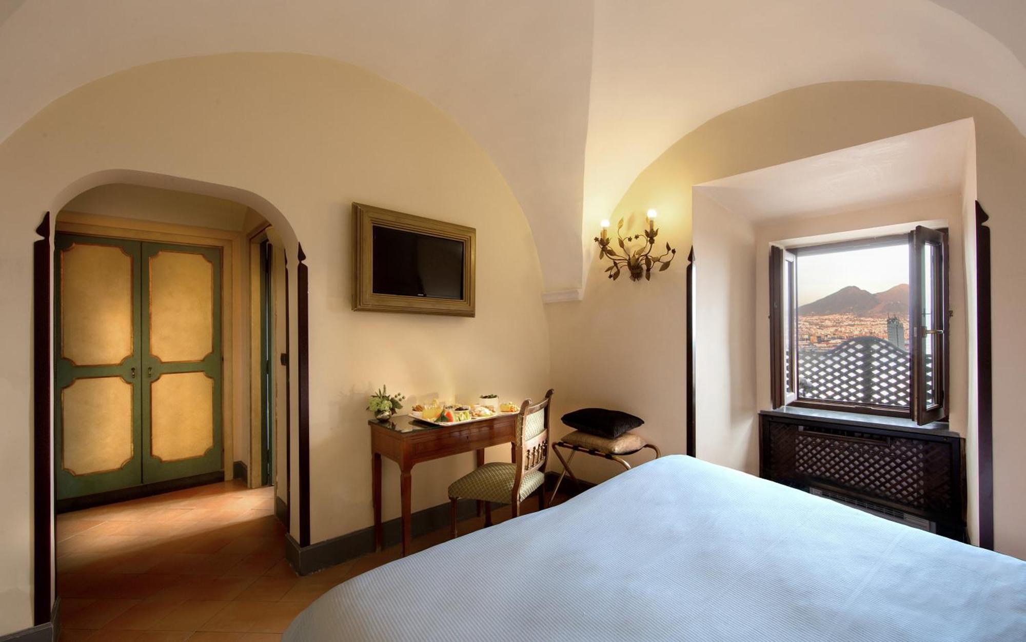 Classic Double or Twin Room Sea View,1597545185:JPEG