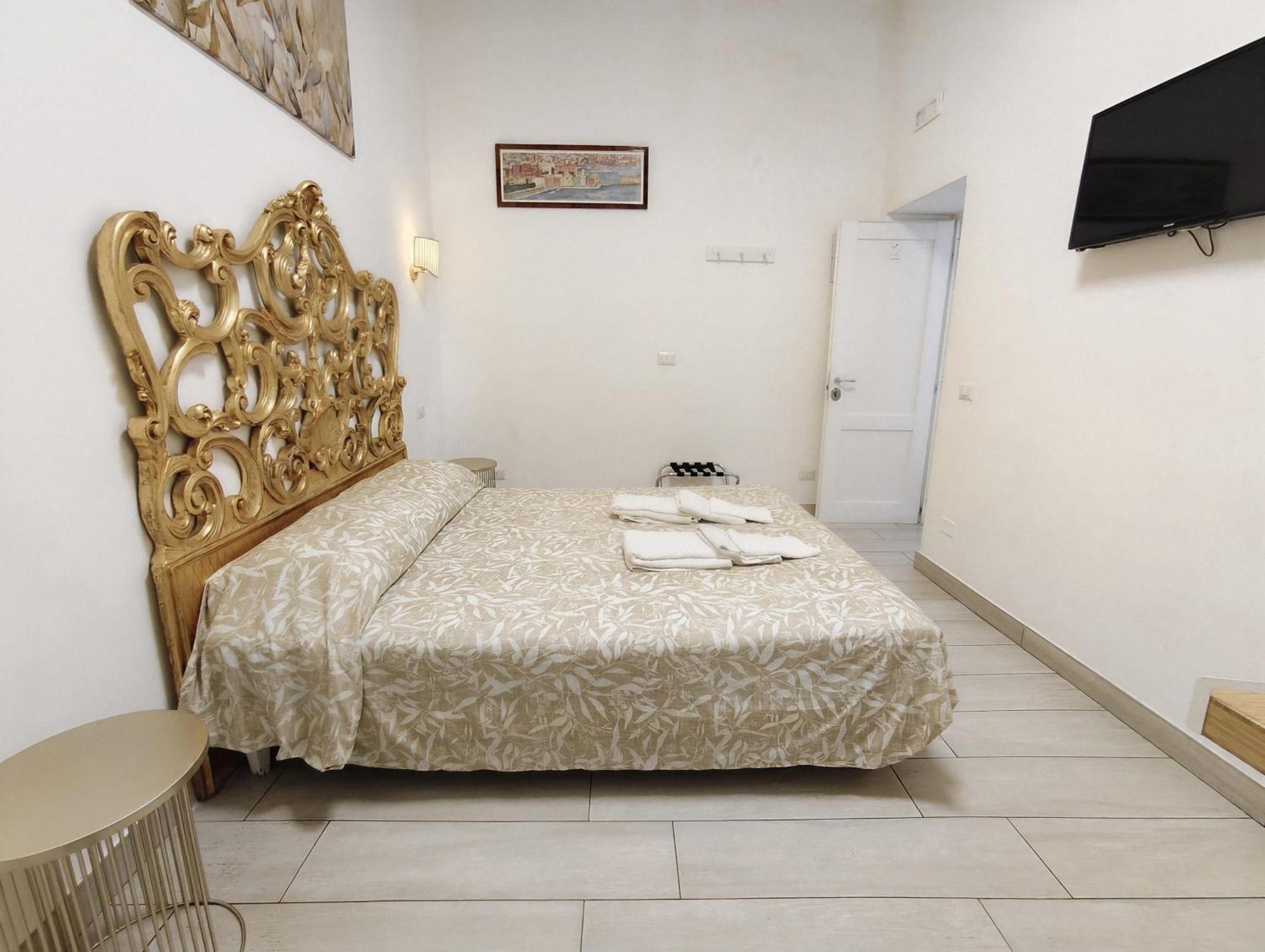Double Room Private Bathroom Balcony