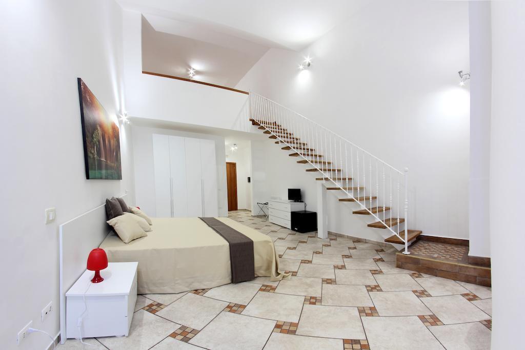 Quadruple Room - Split Level,244452581:JPEG