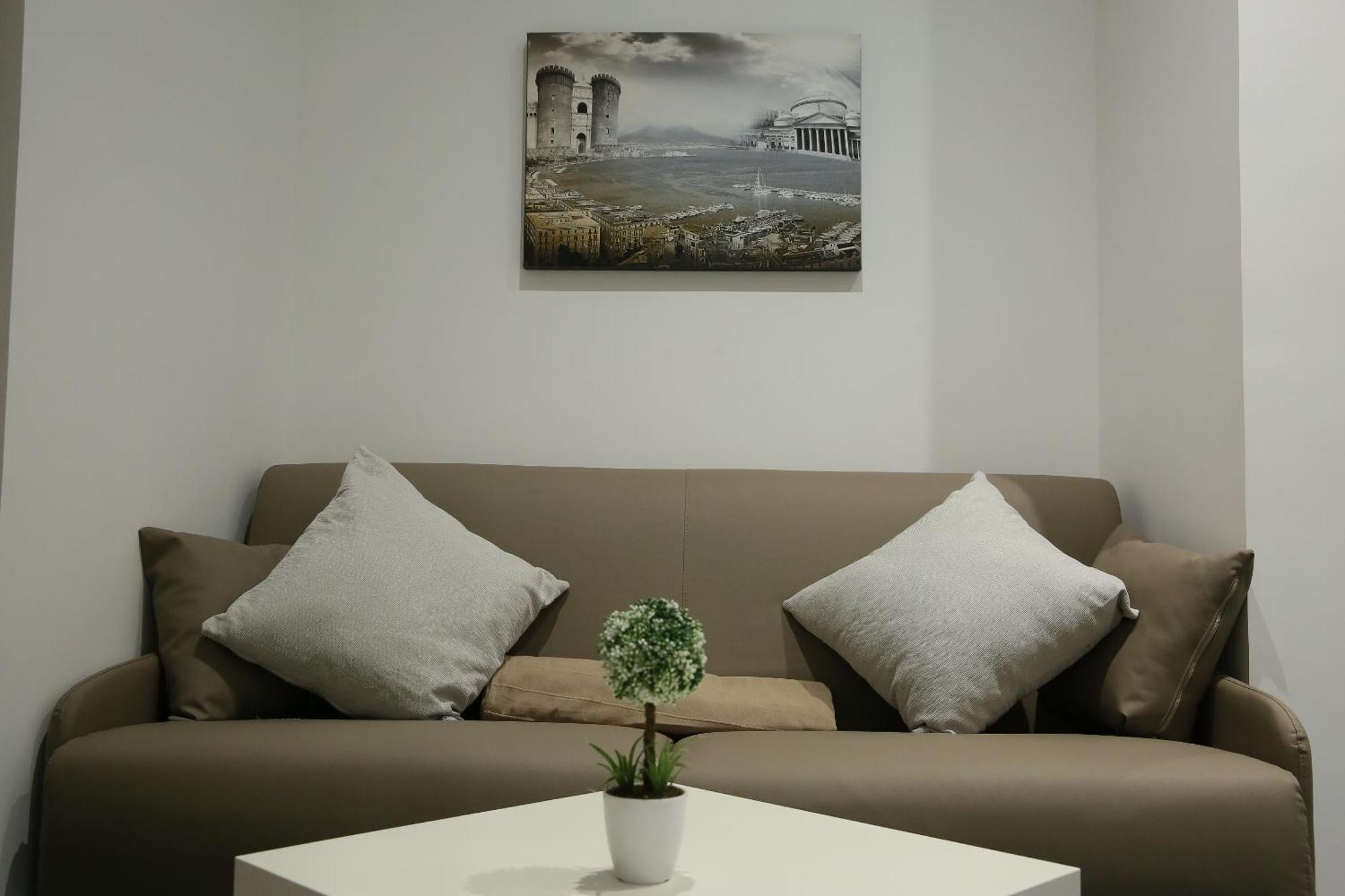 Camera Quadrupla Luxury