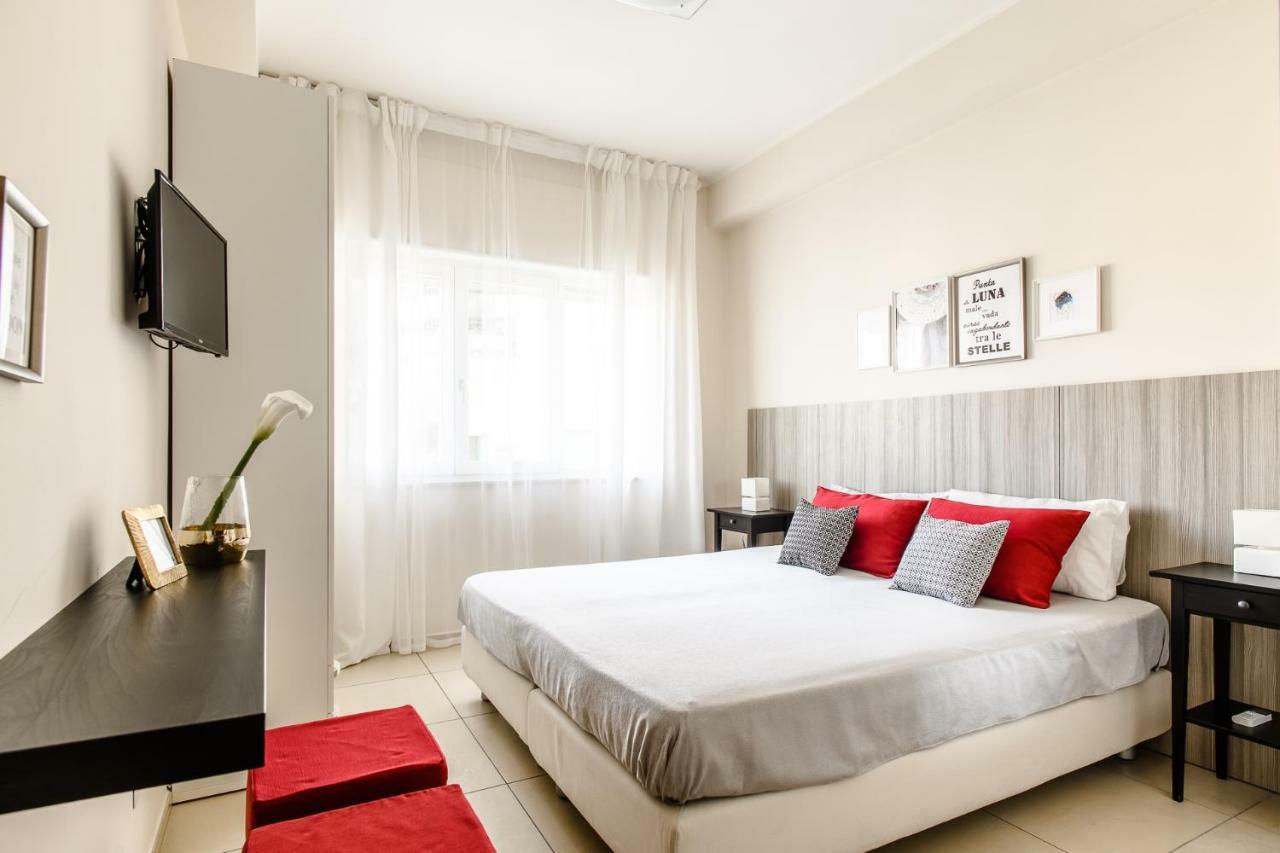 Double or Twin Room,891908161:JPEG