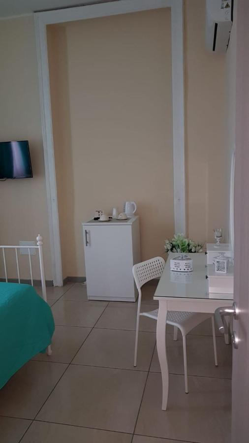 Double Room,966862663:JPEG