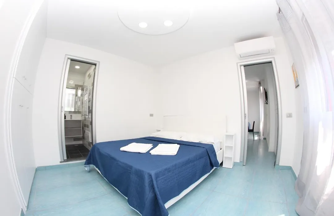 Mondo Suites Apartments-1