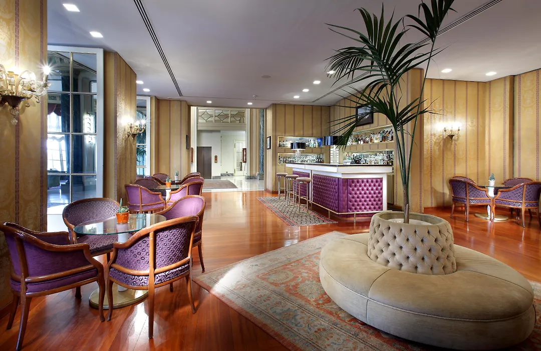 Eurostars Hotel Excelsior-1