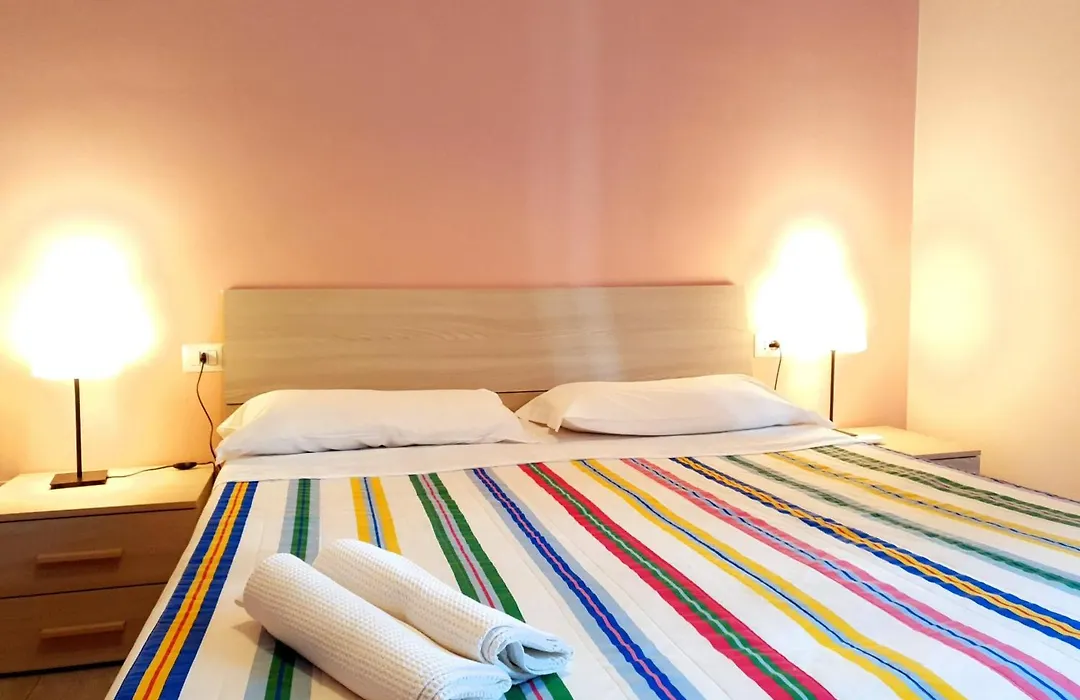 Hostel Mancini Naples-1