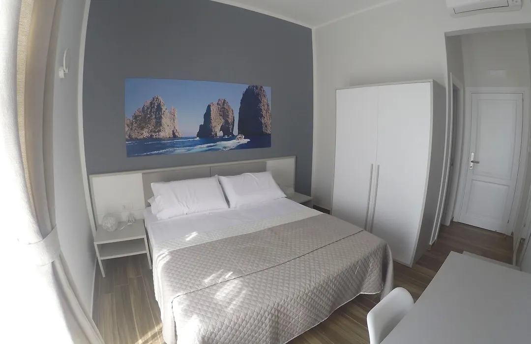 Rooms Stazione Centrale-1