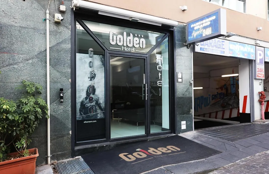 Golden Hotel-1