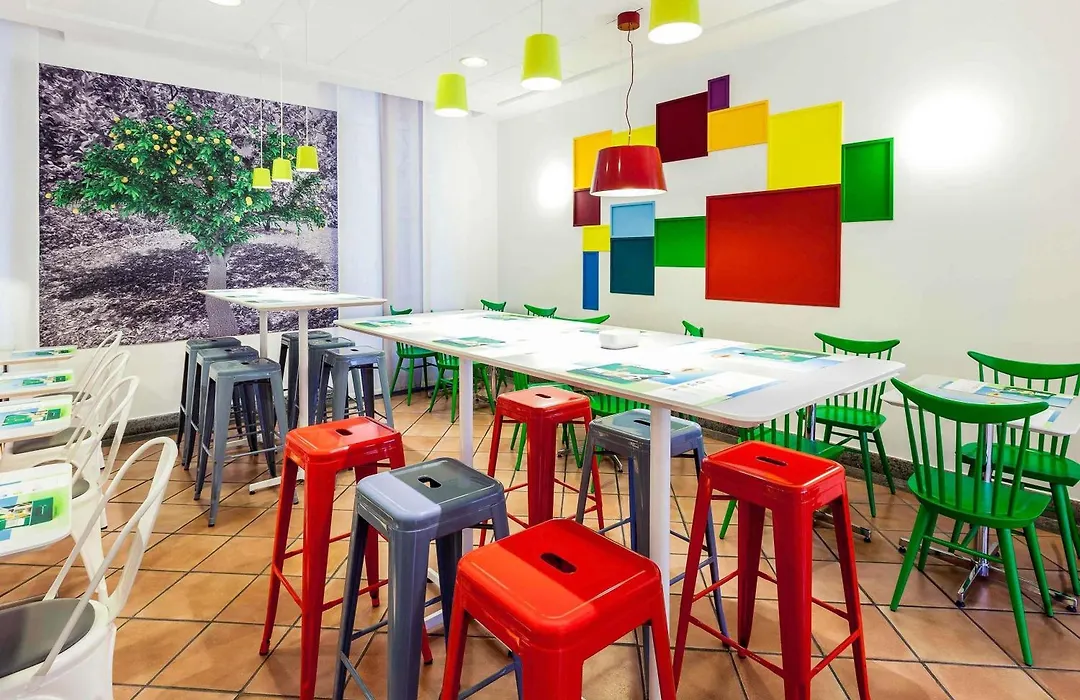 Ibis Styles Napoli Garibaldi-1