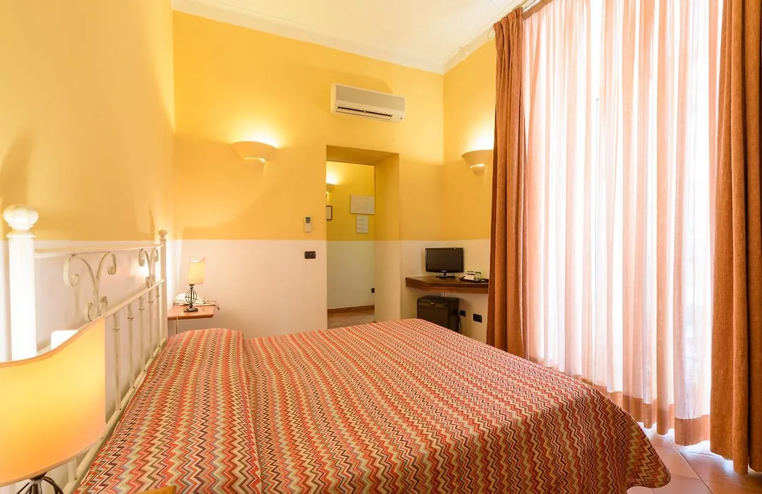 Hotel Mergellina-1