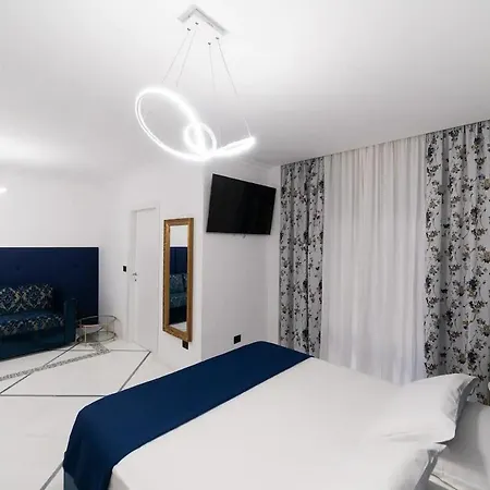 Apart Hotel Suite Italy Naples Chiaia Mergellina-2