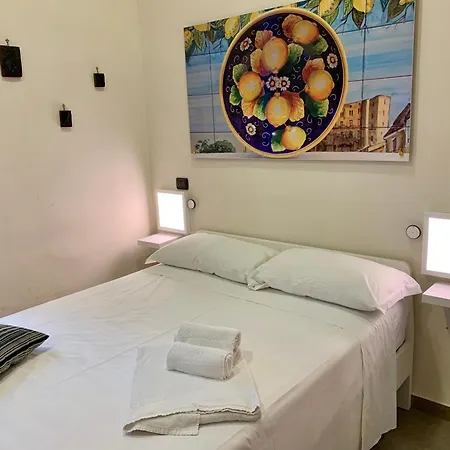 Bnb Naples-3
