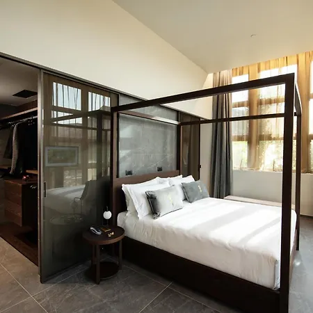 Gold Tower Lifestyle Hotel-3