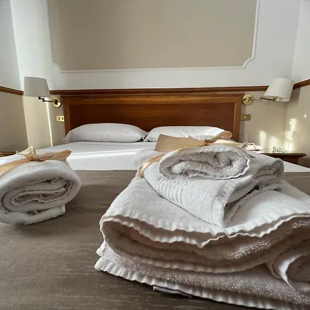 Hotel Leopardi-3