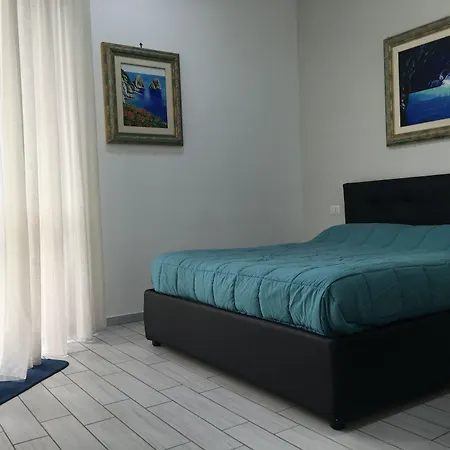 Top Floor Rentrooms Napoli-3