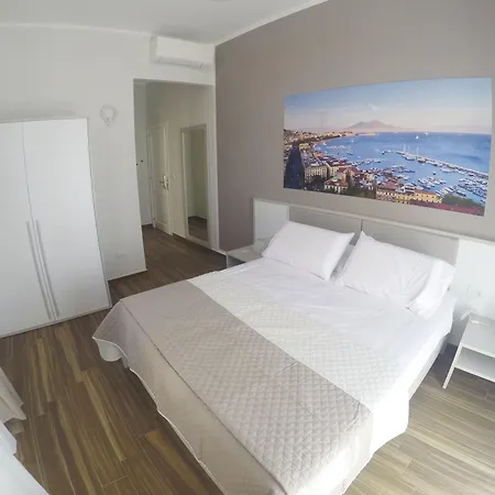Rooms Stazione Centrale-3