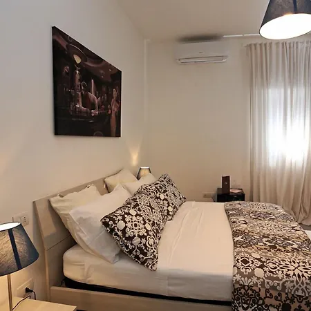 B&B Brothers Suite Vomero-3