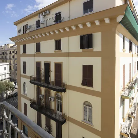 Giuly Suites & Rooms-3