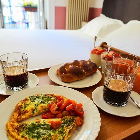 Macchiato Suites Boutique Guest House-2