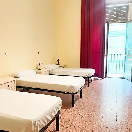 6 Small Rooms-3