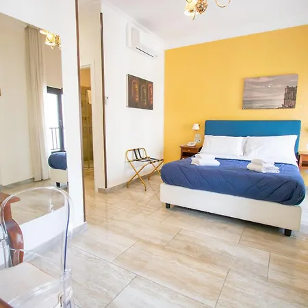 NeapolitanTrips Hotel-2